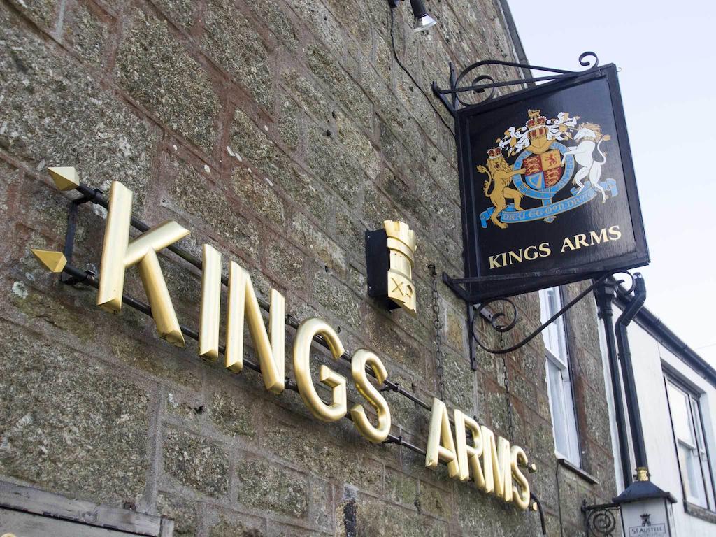 Kings Arms Hotel Пензанс Екстериор снимка